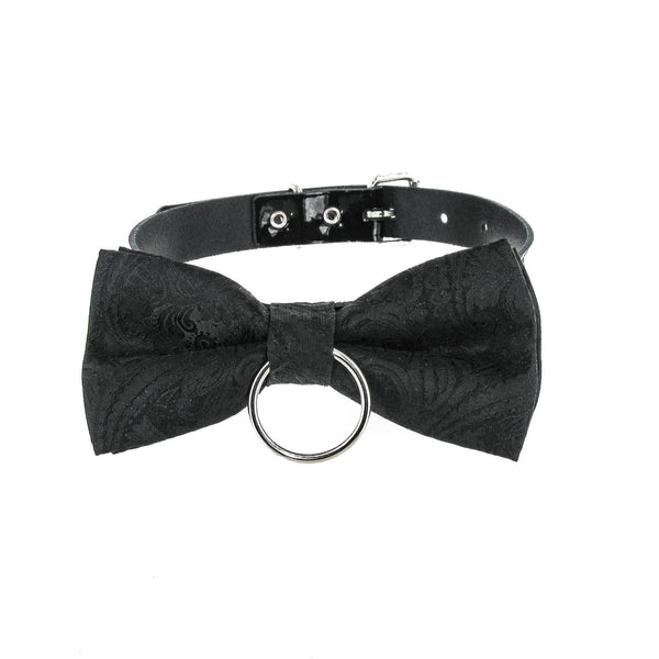 SiaLinda: Halsband, schwarzes Lackleder mit schwarzer Fliege und optionalem O-Ring - SiaLinda.com